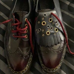 Brand new Burberry shoes
